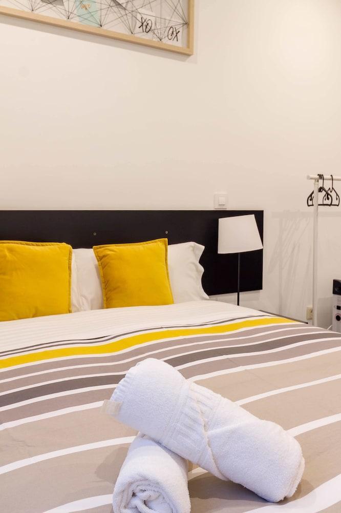 Ayz Javier Cabrini - Auto Check-In Property Madrid Ngoại thất bức ảnh