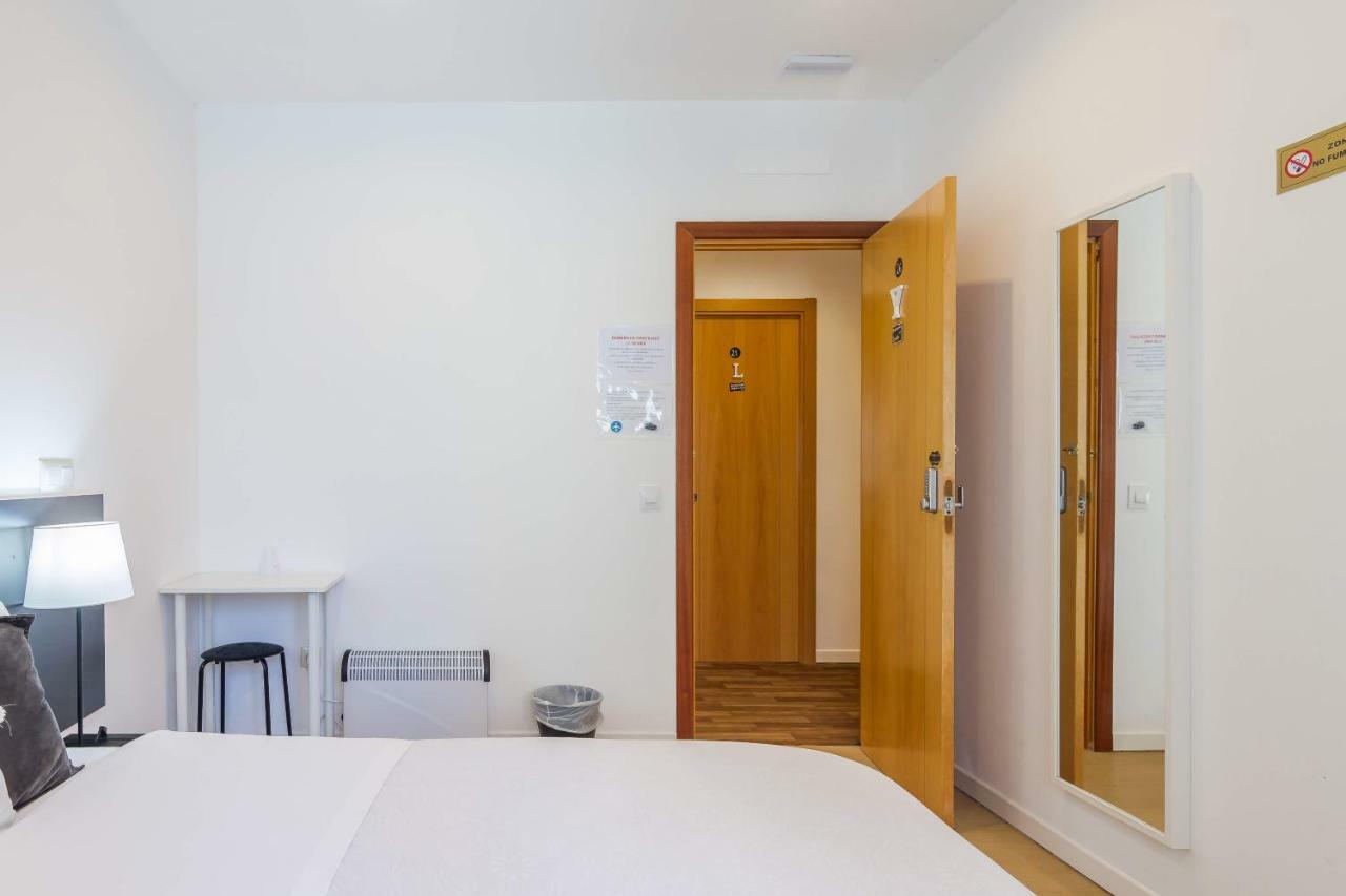 Ayz Javier Cabrini - Auto Check-In Property Madrid Ngoại thất bức ảnh